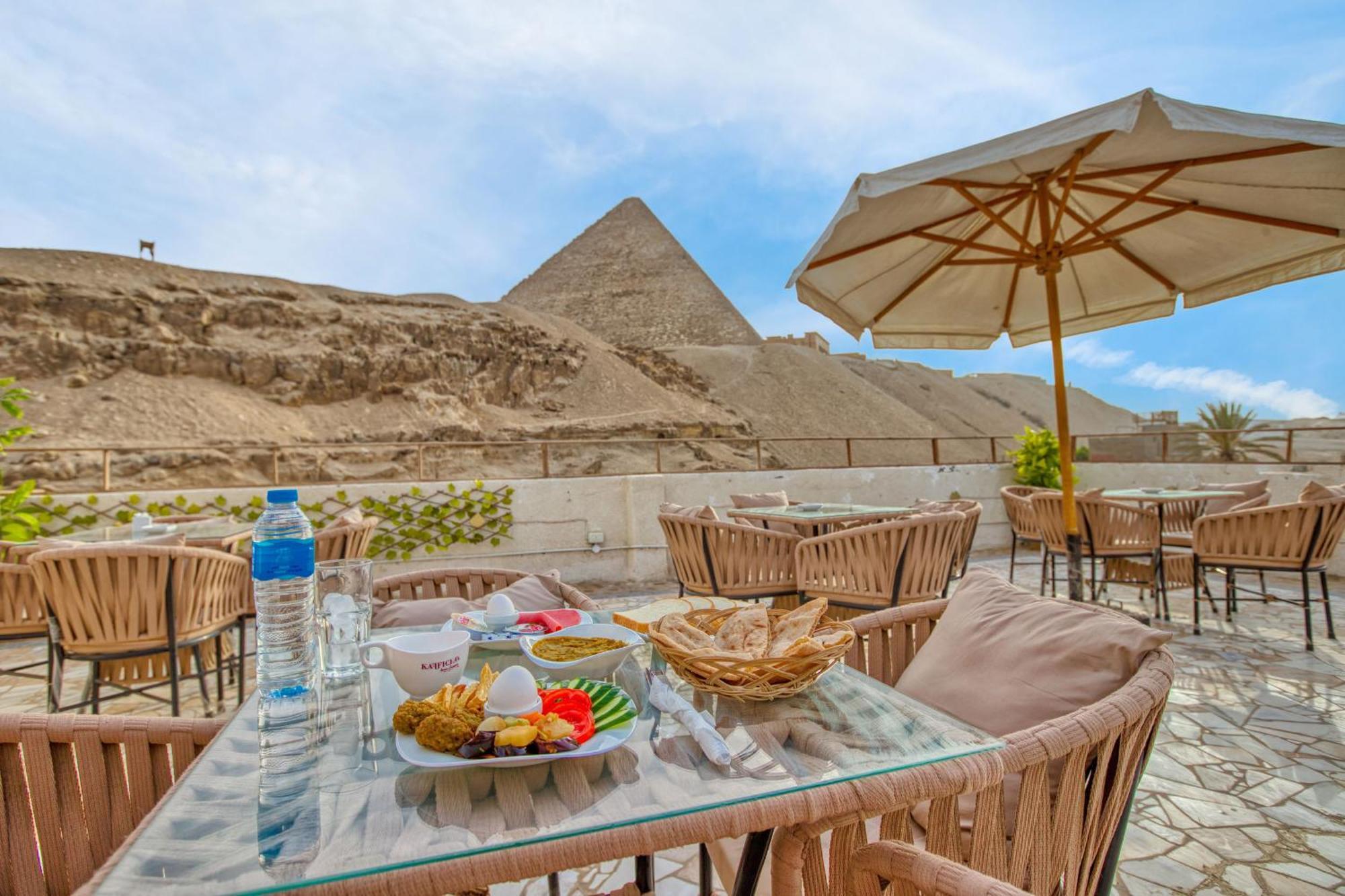 The Grand Pyramids View Hotel Kafret el-Gabal Εξωτερικό φωτογραφία